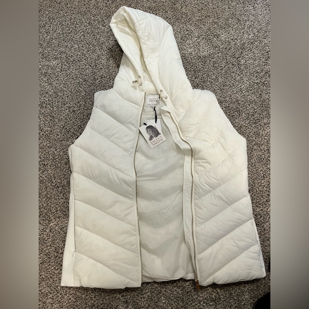 White vest
